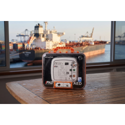 ДЕФИБРИЛАТОР ЗА ПЛАВАТЕЛНИ СЪДОВЕ iPAD CU-SP1 — МОРСКИ ПАКЕТ С КУФАР IP66